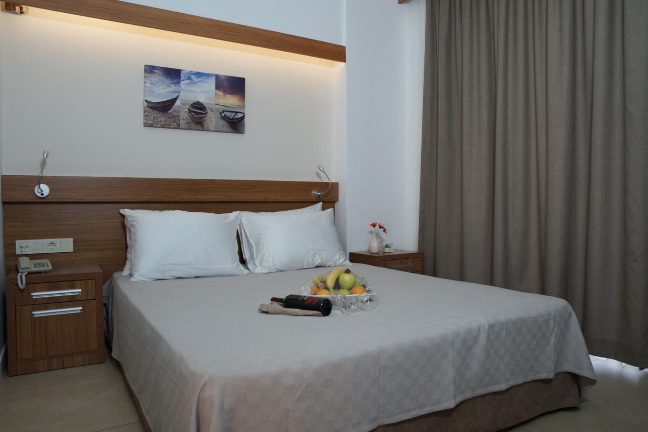 Aria Boutique Hotels Кешме Экстерьер фото
